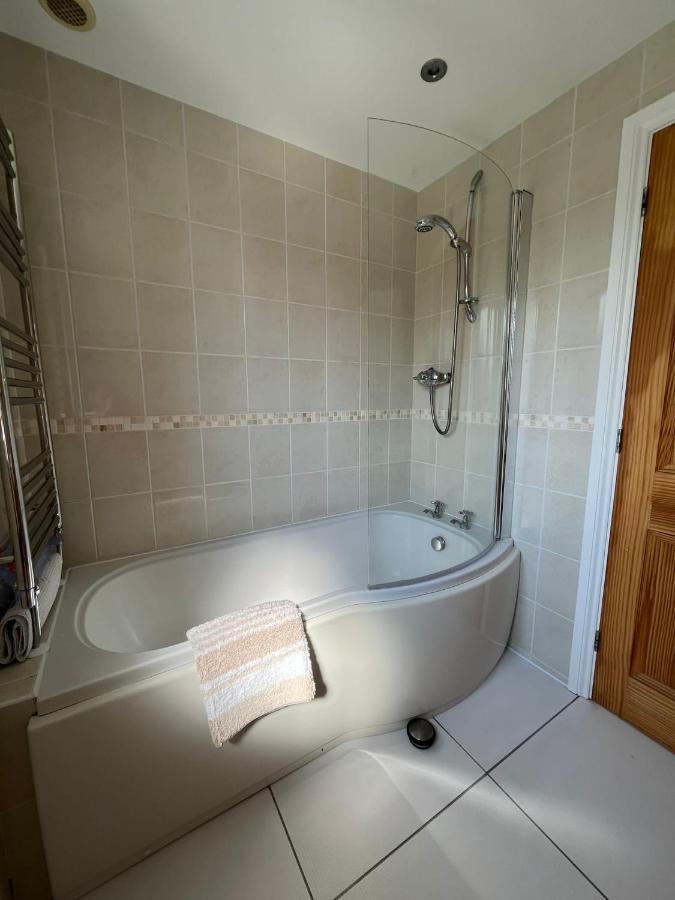 Holiday home Berllan Deg *